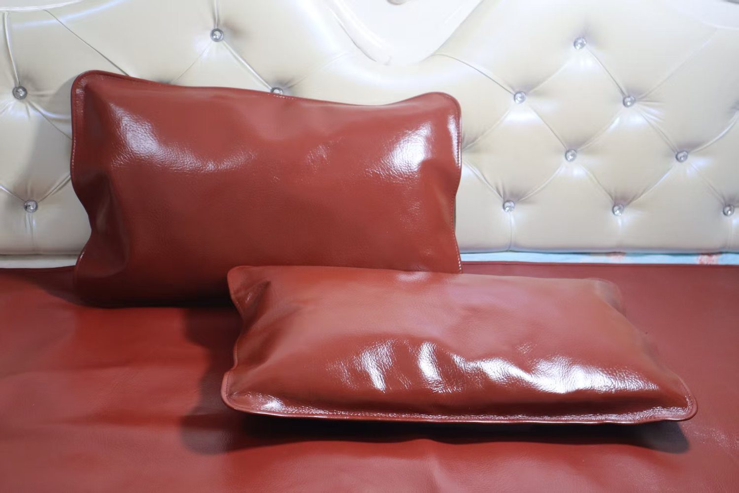 Leather pillow set