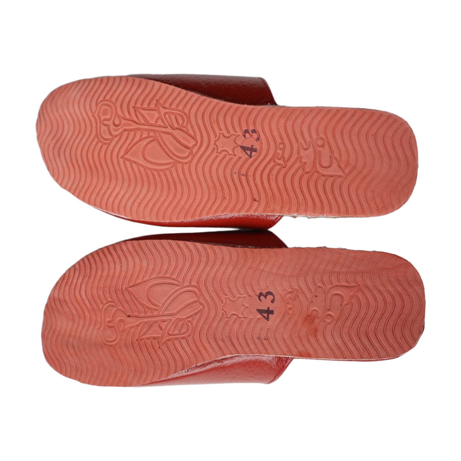 Red-brown closed-toe 8